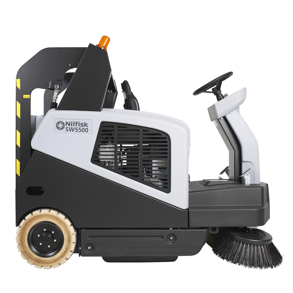 Barredora Nilfisk SW5500