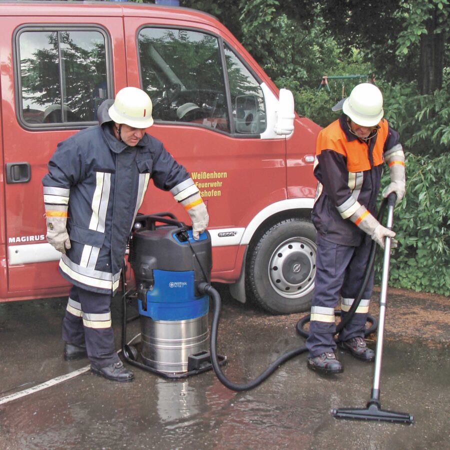 Aspirador de Higiene y Seguridad Nilfisk Attix 761-2M